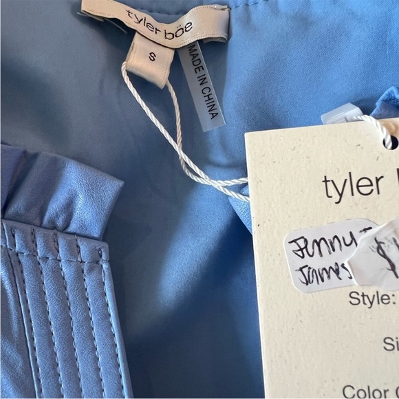 NWT Tyler Boe Jenny Top in James Blue (Light Blue) Size Small - Picture 4 of 6